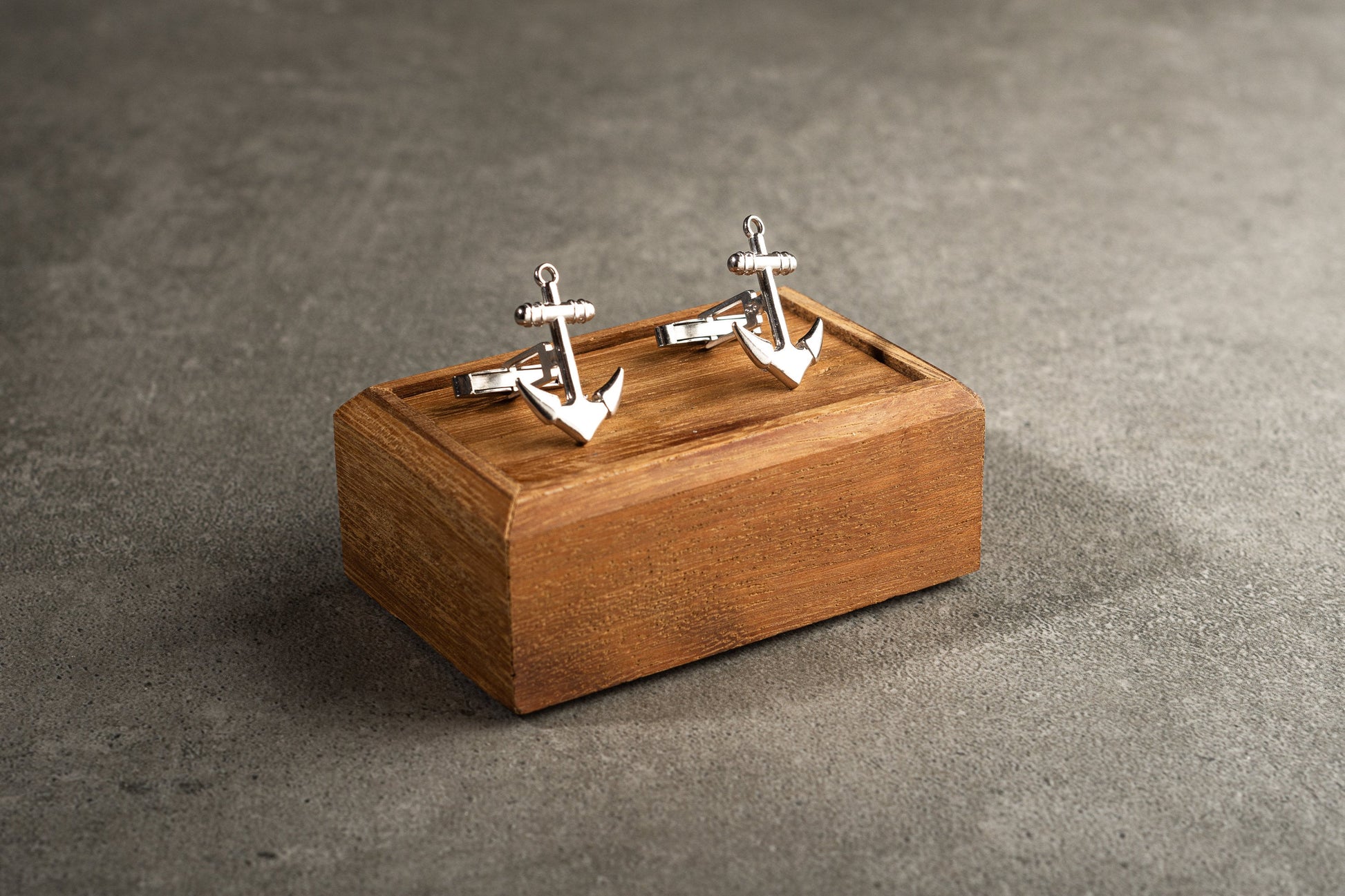 Custom nautical cufflinks in a premium Magnolia Men signature gift box
