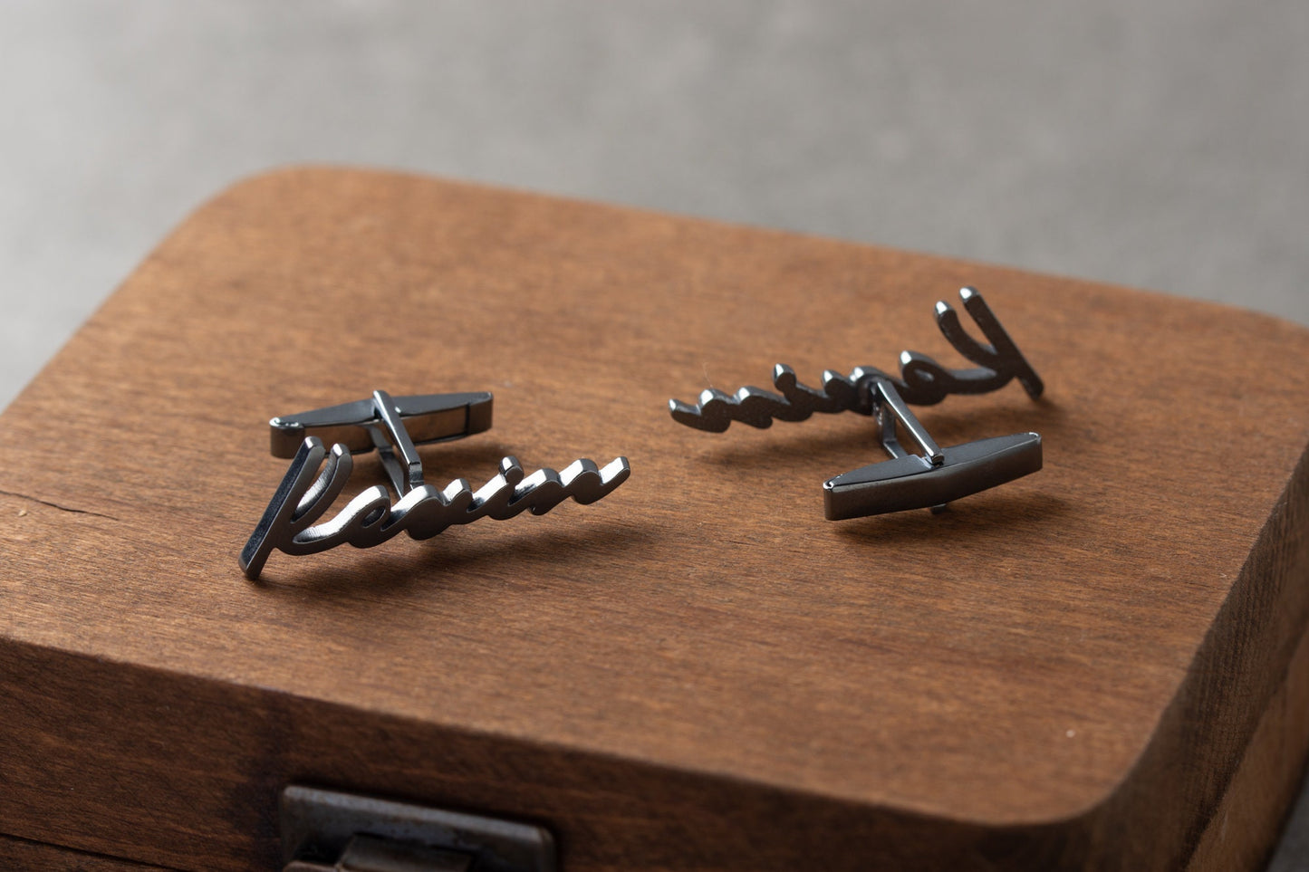 Signature name cufflinks in a premium Magnolia Men gift box